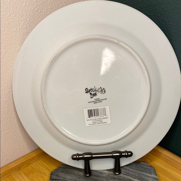 Disney Sketchbook Mickey Mouse Plate - Picture 2 of 4